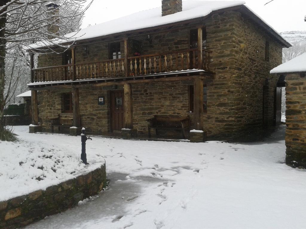 Maison d'hôtes Casa Bouza à Becerreá Extérieur photo